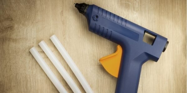 Polyamide glue stick