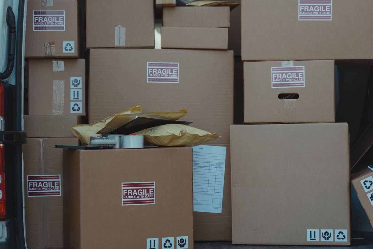 PUR Hot Melt Glue for Packaging Solutions