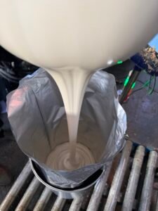 PUR hot melt adhesive pouring and filling into packaging bags at Great Adhesive production line