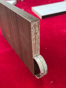 Edge banding panel peel test to evaluate hot‑melt adhesive performance